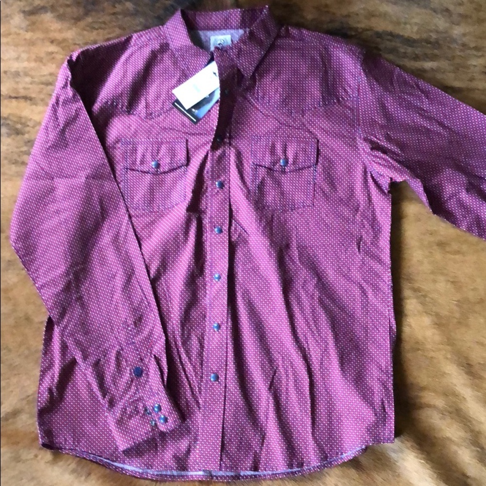 Cinch button up